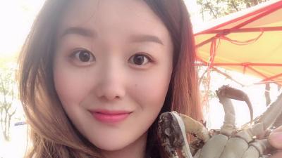 85后汉川姑娘抖音带货  人美蟹更“俏”