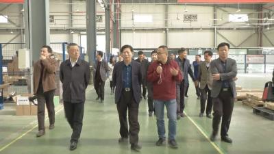 孝感市政协常委视察团来汉川市视察重大项目建设