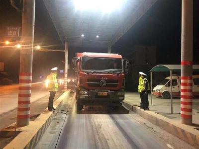 专项整治“公路杀手”，汉川查处237起交通违法行为