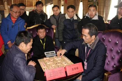 “楚河汉界”对弈迎新春  象棋特级大师汪洋来助阵