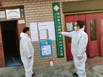 黎明高守好湖区“安全线”