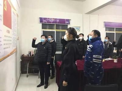 汈东街道办：把党旗插在群众最需要的地方