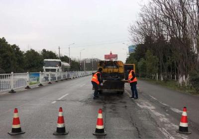 汉川市公路管理局：防疫不松 春养不误