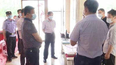 李先乔暗访检查全市重点场所常态化疫情防控工作