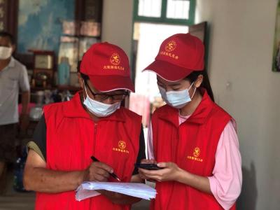 大学生志愿者奔波只为刘家隔镇这件事