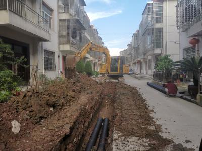 雨污分流工程紧张施工，这个镇4000多户居民将受益