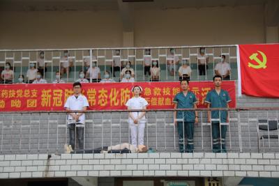 接地气！抗疫宣讲进社区