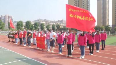 【妇联】市妇联在全市20个社区（村）开展巾帼志愿服务活动