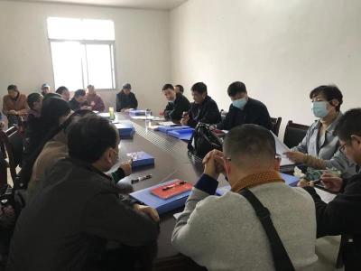 开讲啦！脱贫攻坚专题百姓宣讲走进幸福村
