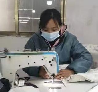 脱贫典型“站出来”