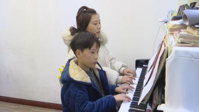 【树文明新风 展汉川风采】 钟流：用心注入爱的因子 用爱传递温暖力量