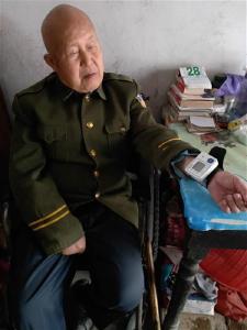 家庭医生签约 让贫困户享受“量身定制”服务