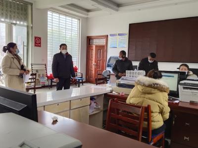 疫情防控不放松 这个镇便民服务不打折