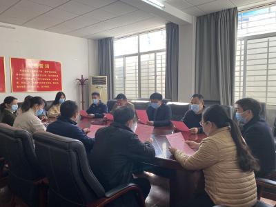 新年上班第一天，他们收到一份特殊的“年礼”