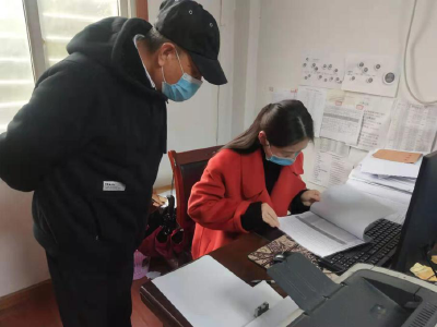 从乌鲁木齐到汉川，六旬老人返乡交党费