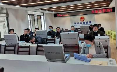 市场监管局：党员业务能手组团宣讲