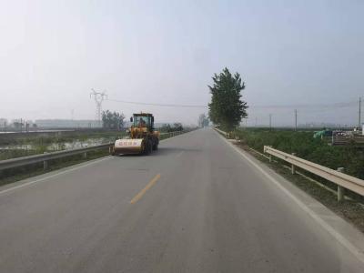 汉川公路部门：治理扬尘 常态保洁
