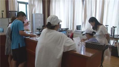 创新举措 汉川市不动产登记中心贴心服务办证群众