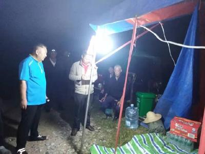 防疫防汛  驻村工作打前锋 
