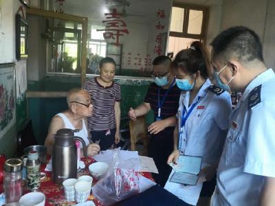 绿色通道、上门服务、延时服务……这些举措暖心！