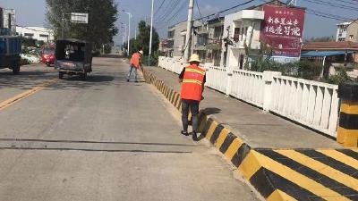 国庆我在岗 公路人：每滴汗都叫平安