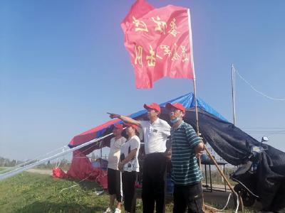 【马口镇】国庆假期   他们奋战在防汛一线