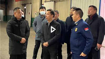 市领导检查安全生产和疫情常态化防控工作