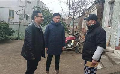 【南河】走访慰问困难群众  真情关爱暖人心