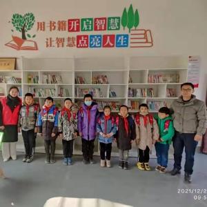 【妇联】温情相伴 护航成长