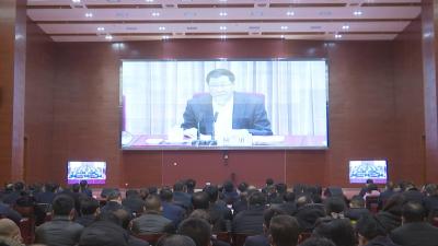 我省召开深入推进区域发展布局暨县域经济发展大会  黄建军代表汉川作交流发言