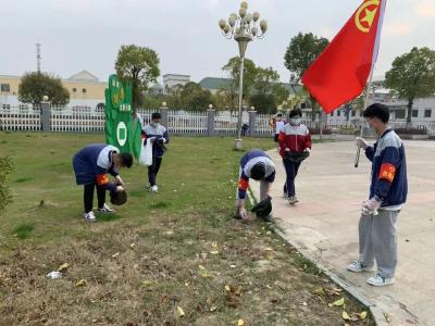 【华一福星】三月春风暖人心 雷锋精神代代传