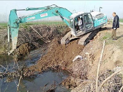 【中洲】清淤8公里沟渠  4000多亩农田灌溉有保障