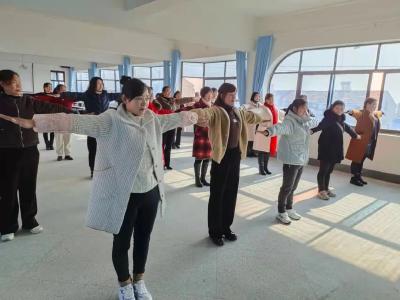 【湾潭】周末不再冷清，妇女文体培训进乡村