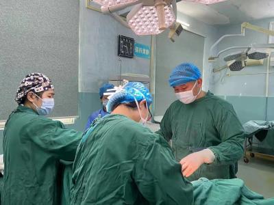 【妇幼】母子平安 特殊产妇成功完成剖宫手术