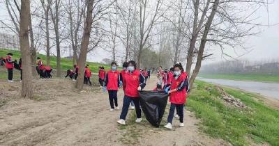 【实验高中】开展“保护母亲河”学雷锋志愿服务活动