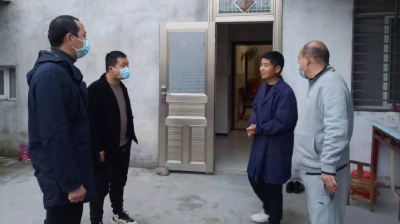 【里潭】24小时值班值守  疫情防控“不掉线”