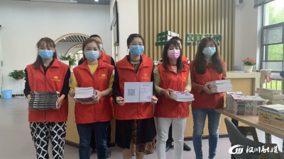 【人社局】志愿者为汉江书房捐赠爱心图书111册