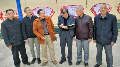 【杨林沟】为编写红色传记，他们第三次来到杨林沟