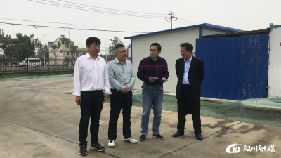 【住建局】提供“保姆式”服务  窗口人员送证上门