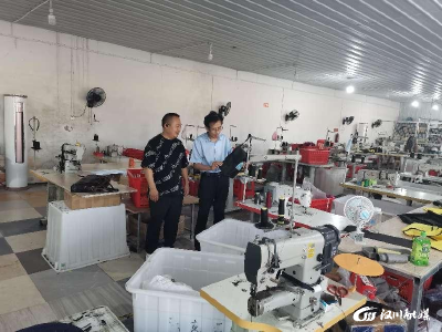 市纪委监委派出纪检组深入企业开展党员干部“下基层、察民情、解民忧、暖民心”实践活动