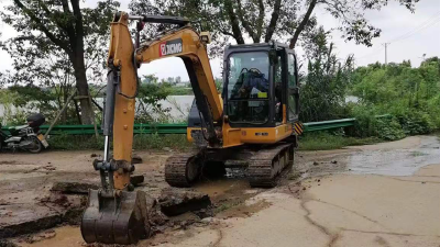 【麻河】快速抢修过路涵管 解决群众燃眉之急