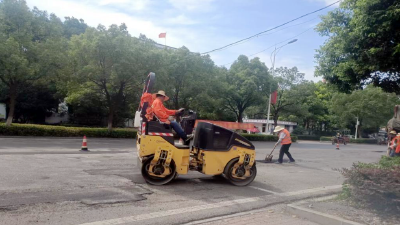 【沉湖】15处破损道路已修复