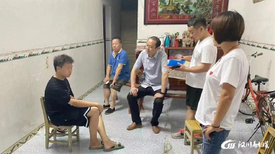 【里潭】开展征兵走访调查 严把新兵质量关