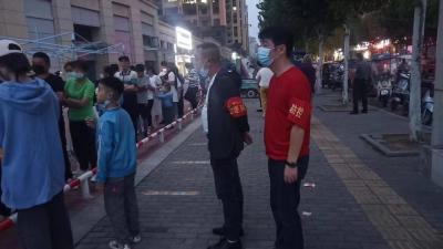 下沉社区 他得到大家认可