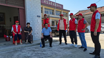 情系工作队 慰问送关怀
