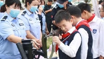 警务体验日 领略不一样的“警”彩