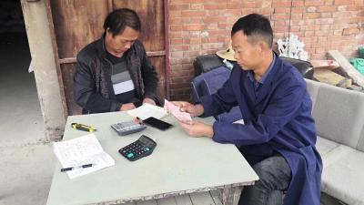 乡贤党员助力 群众卖毛豆不再难