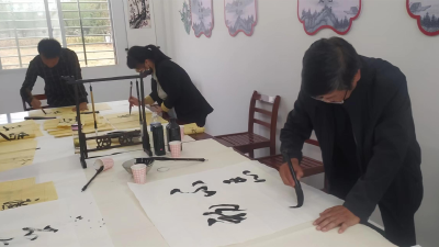乡贤发挥“三个作用” 助推清廉村居建设