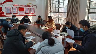 市信访局召开党组织书记抓党建述职评议会