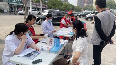 仙女山街道福星社区开展“一村一品”微服务志愿活动